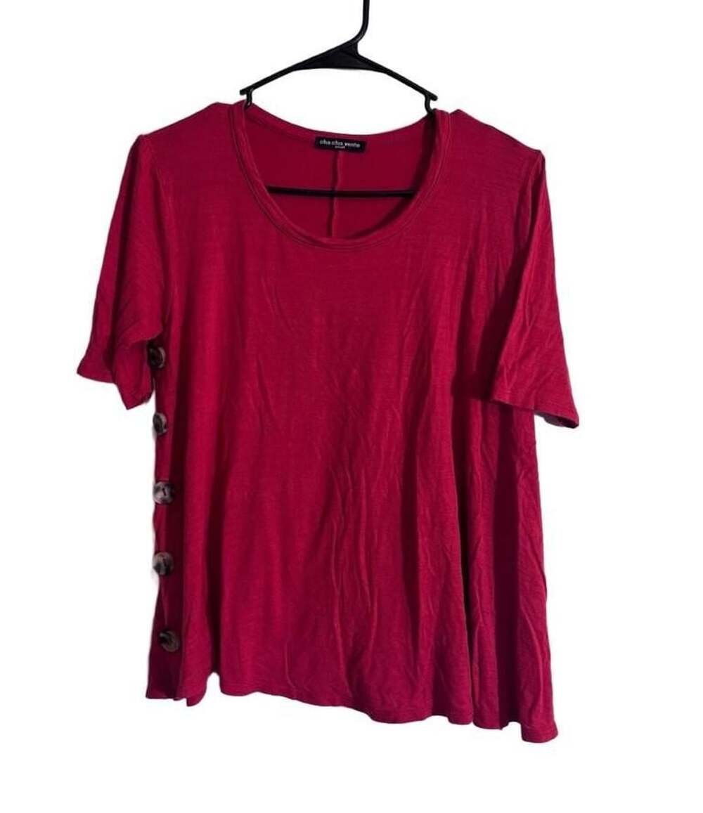 cha cha vente Red Short Sleeve T-Shirt with Side Buttons Size Small